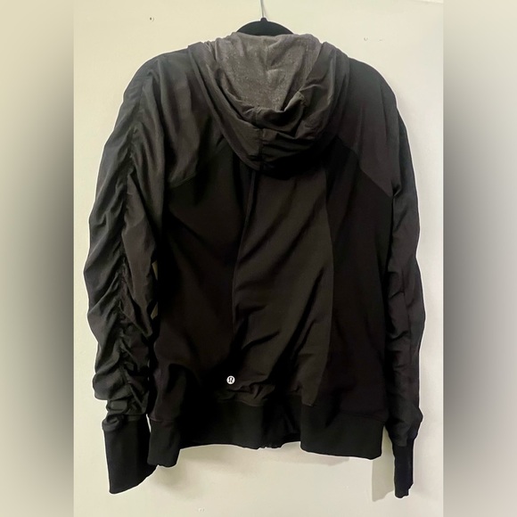 In Flux Jacket - Resale - Picture 2 of 5